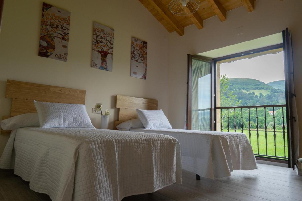 Complejo Rural El Cerradon Guest House Alceda Exterior photo