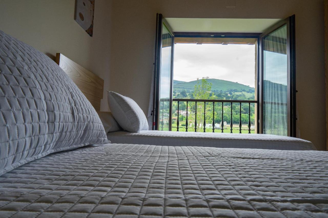 Complejo Rural El Cerradon Guest House Alceda Exterior photo